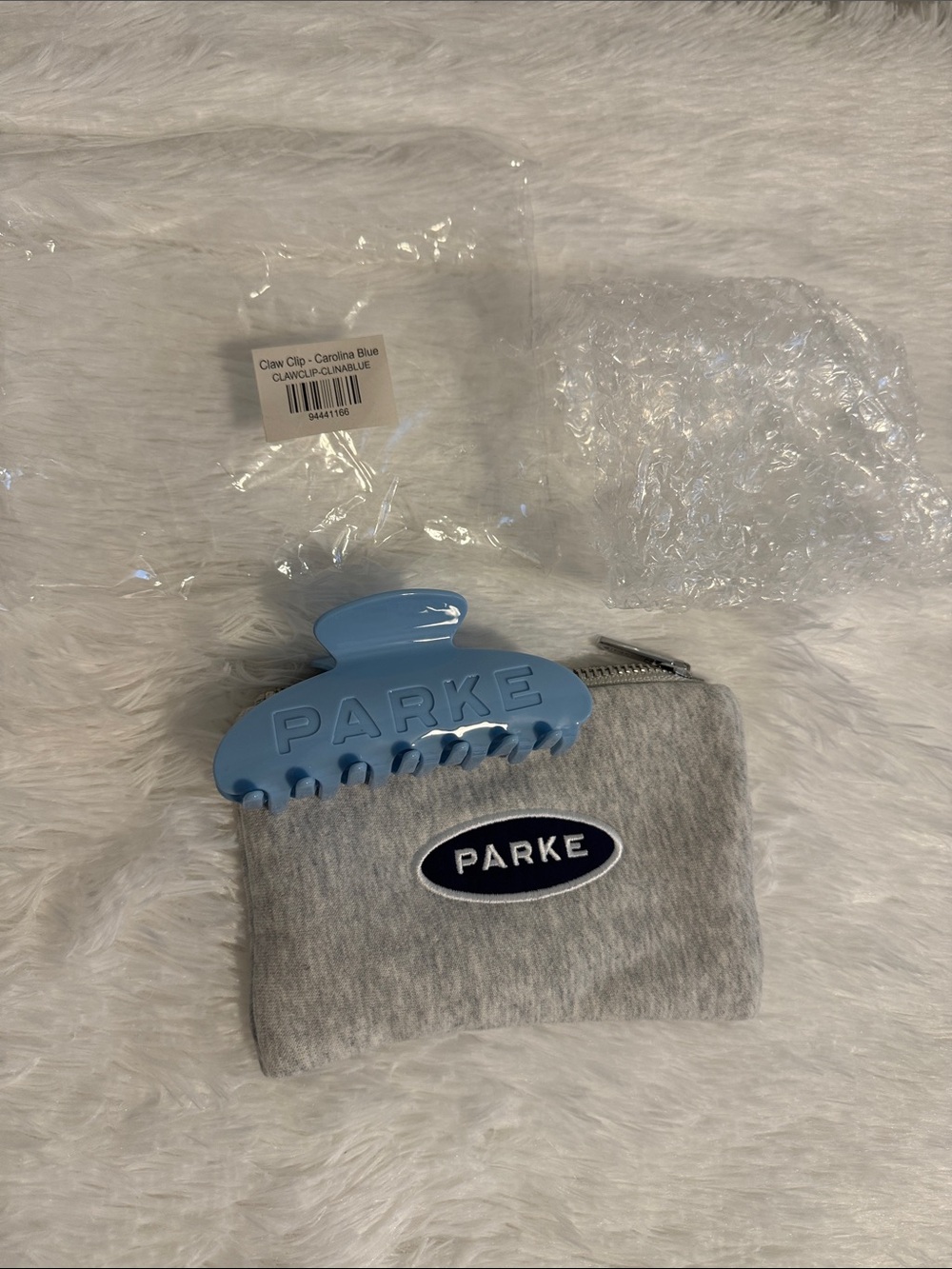 PARKE Claw Clip - Carolina Blue - Brand New with Pouch!